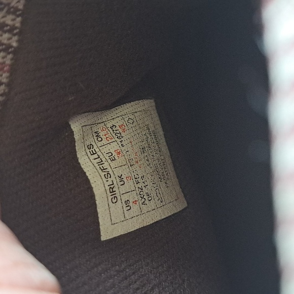 Girls THE NORTH FACE Chilkat Insulated Waterproof Winter Ankle Boots Pink Laces - Picture 10 of 15